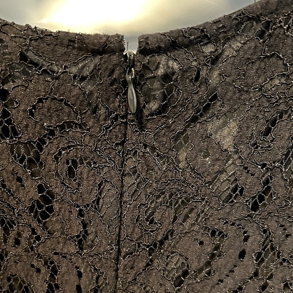 Ann Taylor Navy Blue Lace Dress Size 6 - Picture 6 of 9